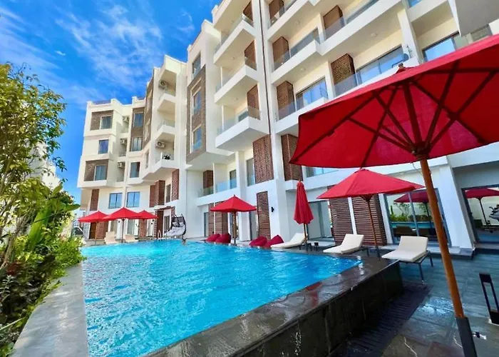 Imperial Pool View Apartmanhotel 3*