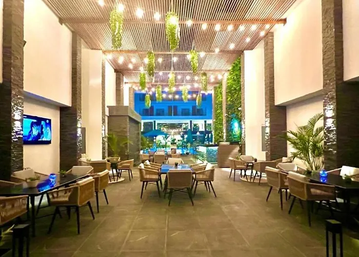 Imperial Pool View Apartmanhotel 3*