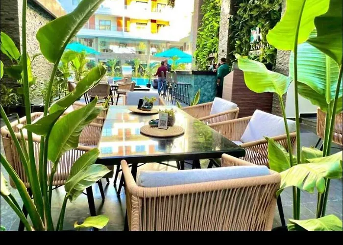 Apartmanhotel Imperial Pool View 3*
